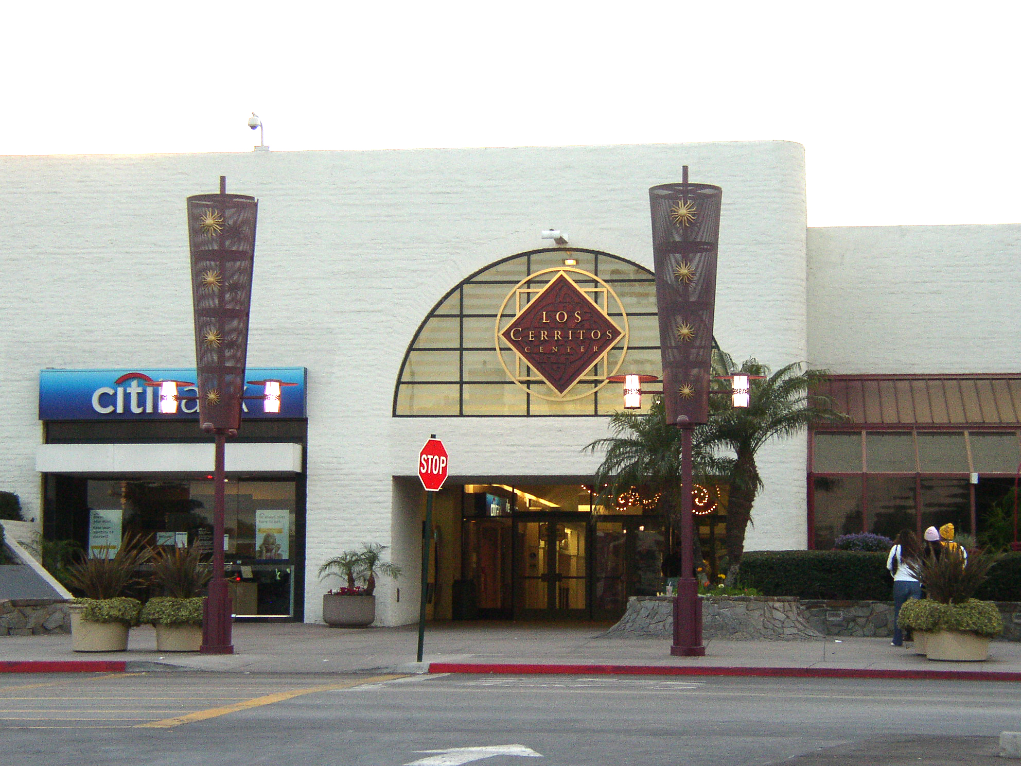 coach store in cerritos mall